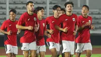 Pemain Sepak Bola Kerap Jadi Sasaran Hujatan, Bek Timnas Indonesia U-23 Berikan Respons Berkelas