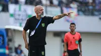 BRI Super League: Persebaya Masih Minim Gol, Eduardo Perez Janji Perbaiki Penyelesaian Akhir